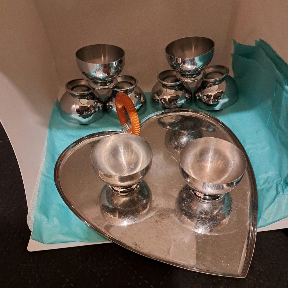 VINTAGE 1930's CHASE Art Deco Heart Shaped Serving Tray & 8 Cocktail Cups